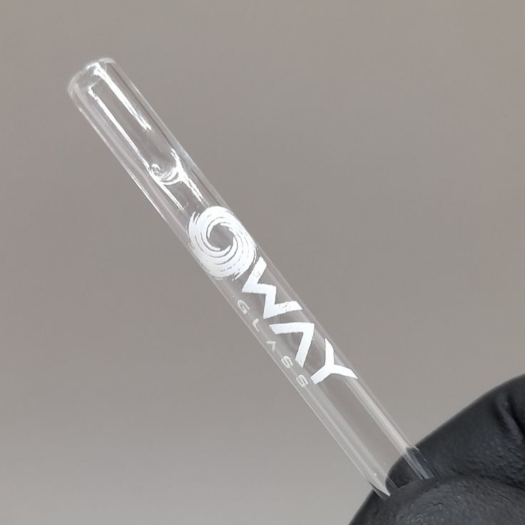 Piteira de Vidro: Por Que Usar, Como Limpar e O Melhor Jeito de Fumar com Estilo
